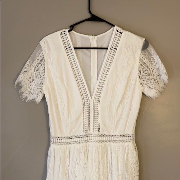 Ivory Lace Dress - Picture 1 of 8